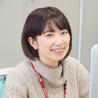 野口  真緒
